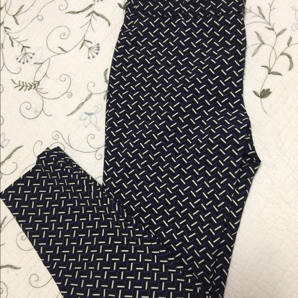 Zara pants - Picture 4 of 4